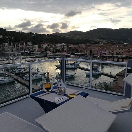 Hotel Belmare Porto Azzurro Eksteriør billede