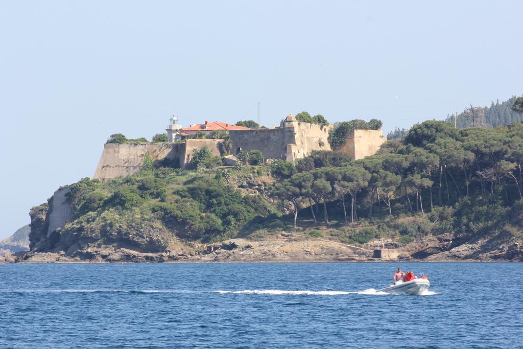 Hotel Belmare Porto Azzurro Eksteriør billede
