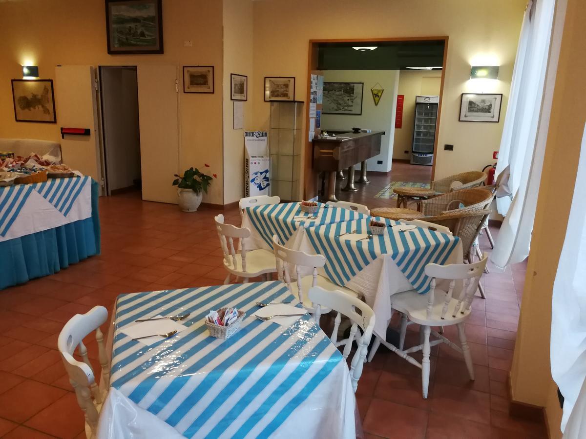 Hotel Belmare Porto Azzurro Eksteriør billede