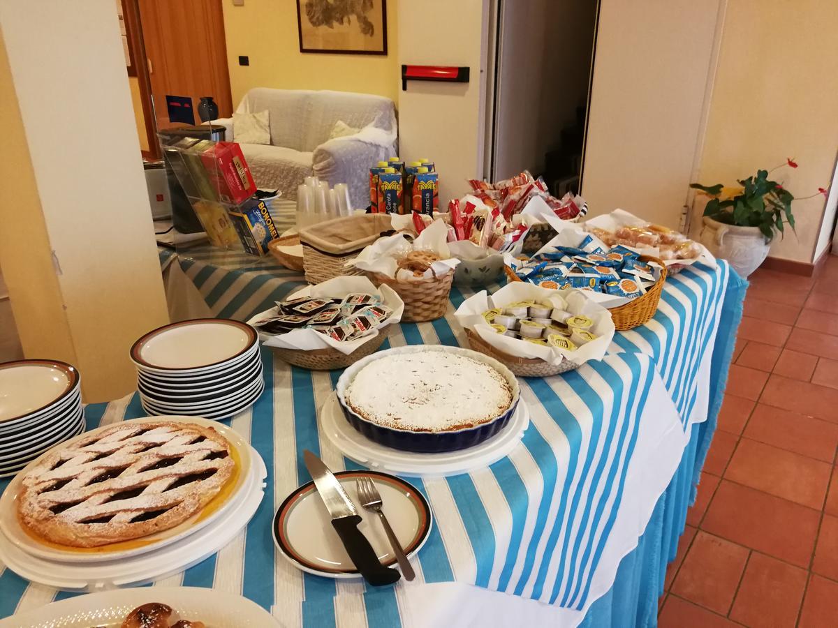 Hotel Belmare Porto Azzurro Eksteriør billede